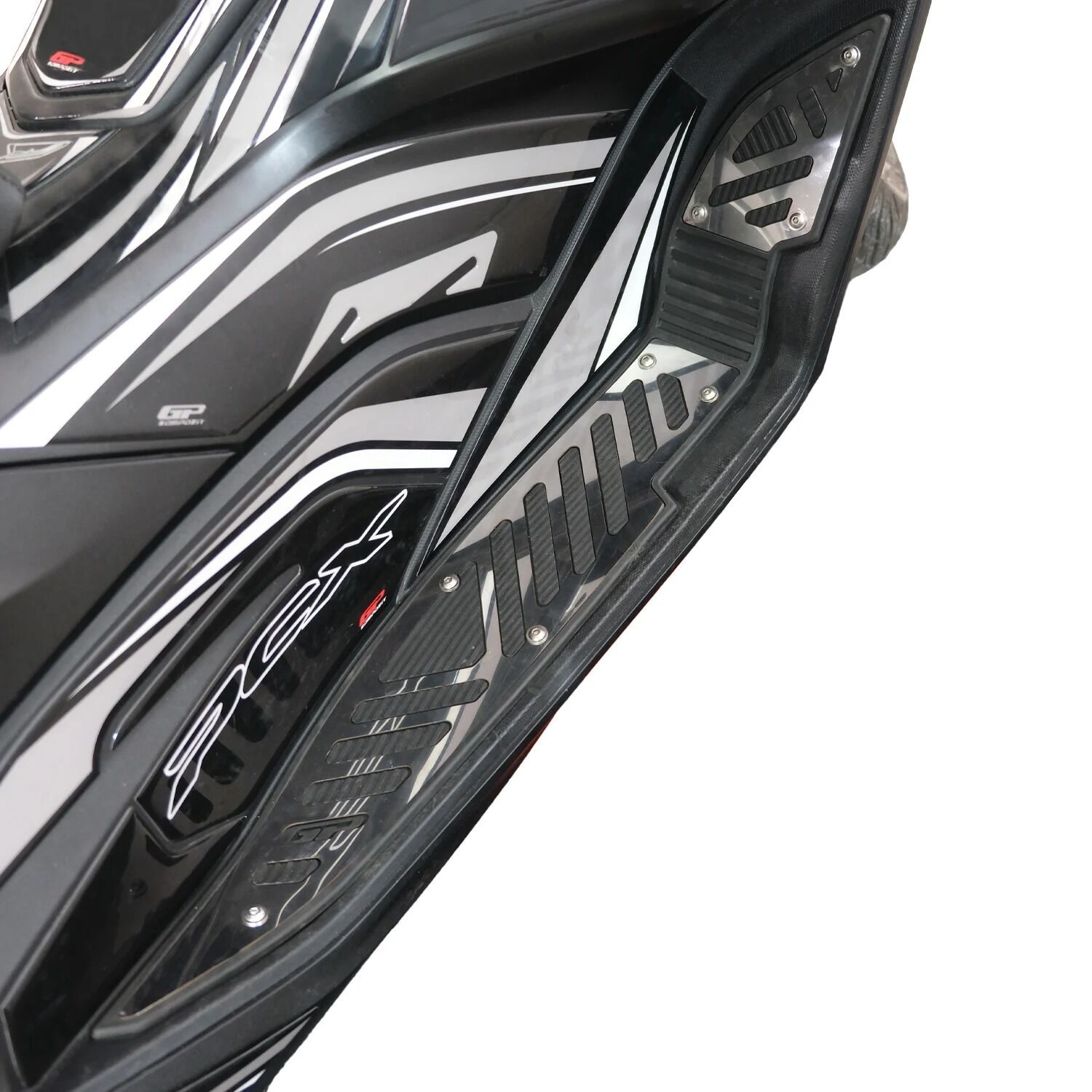 BASAMAK KORUMA PCX KAUÇUK DETAYLI KROM BASAMAK 2805