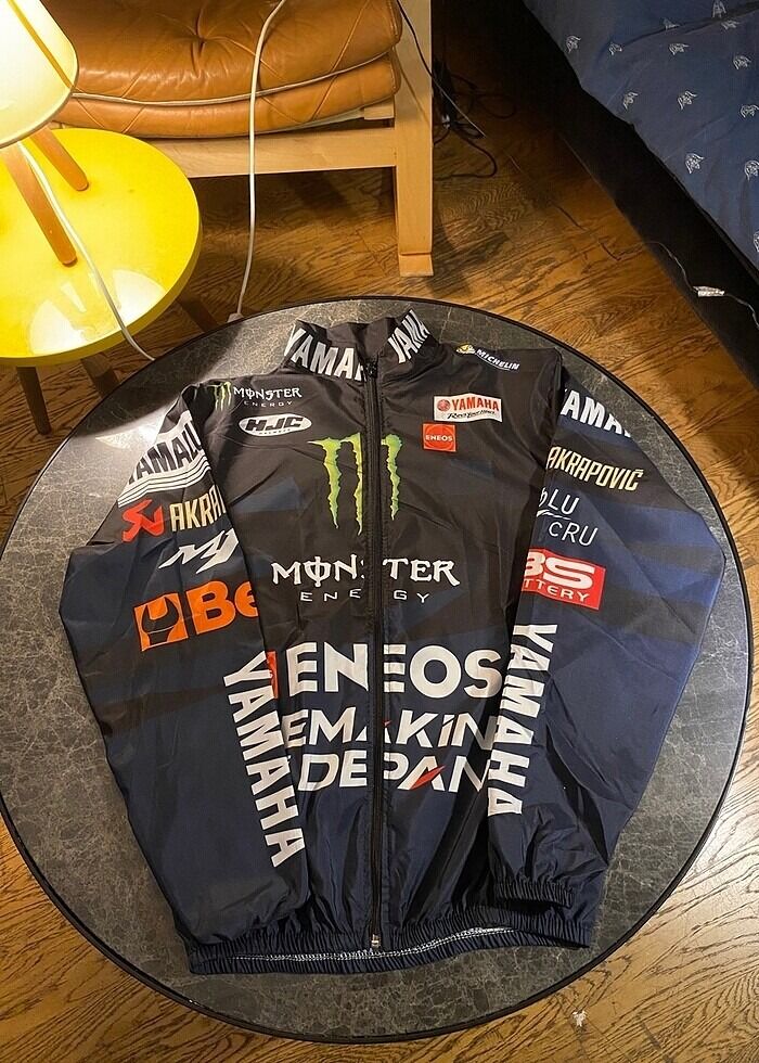 Paraşüt Desen Yağmurluk Üst