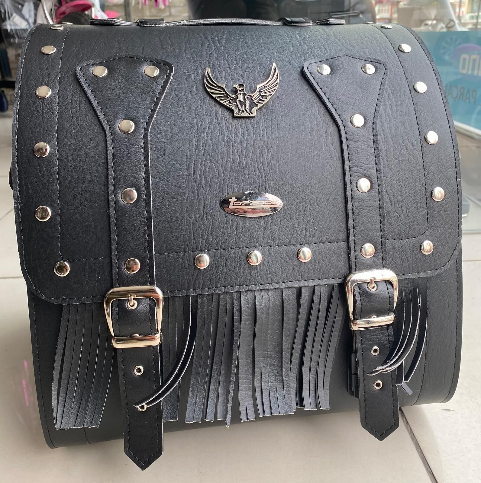 DERİ ÇANTA ARKA SİYAH