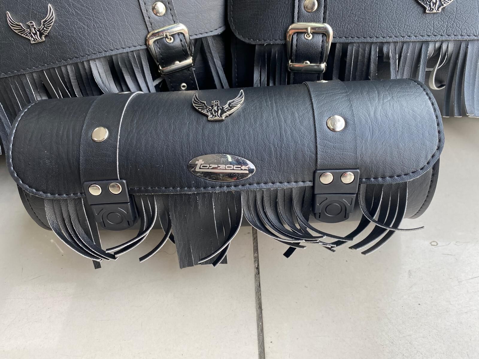 DERİ SOSİS ÇANTA SİYAH